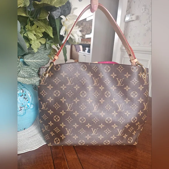 Louis Vuitton Graceful PM With Peony Interior EUC W/Box And Dustbag - Picture 2 of 12